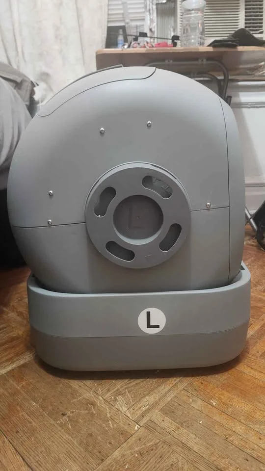 Automatic Litter Box for Cats - Move Out Sale - Or Best Offer!!! image indicator(4)