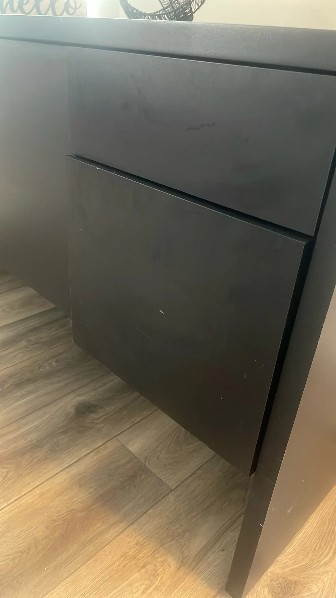 Solid Wood Executive Desk image indicator(5)