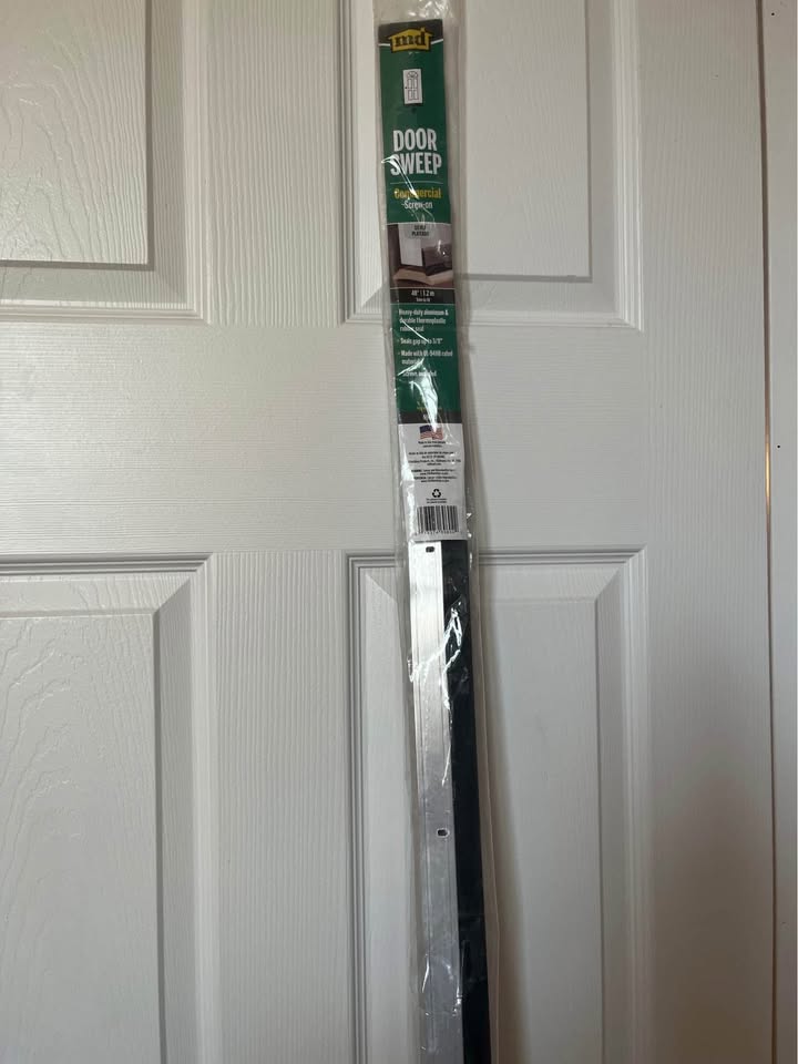 Door sweep - 48” - photo 3