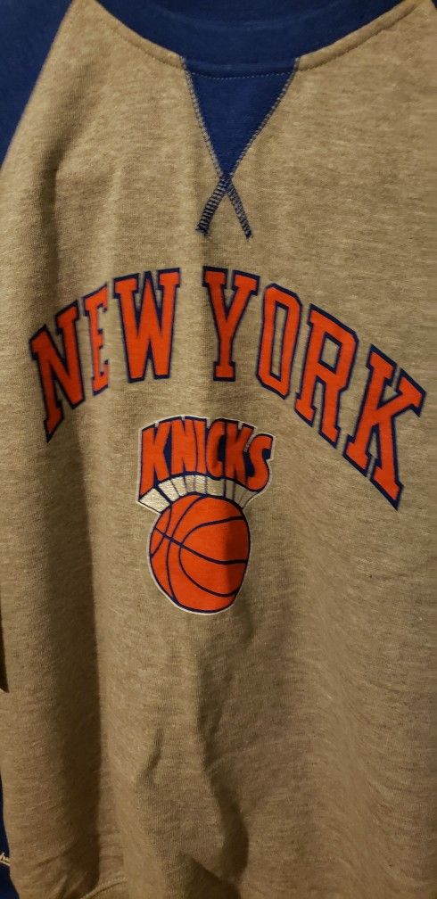 New York Knicks Sweater Female Size S - photo 2