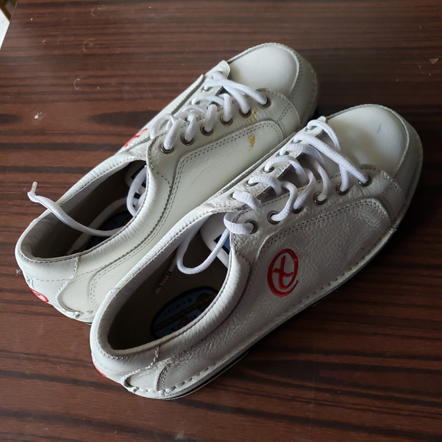 Bowling shoes Size 8 1/2. Left handed - photo 2