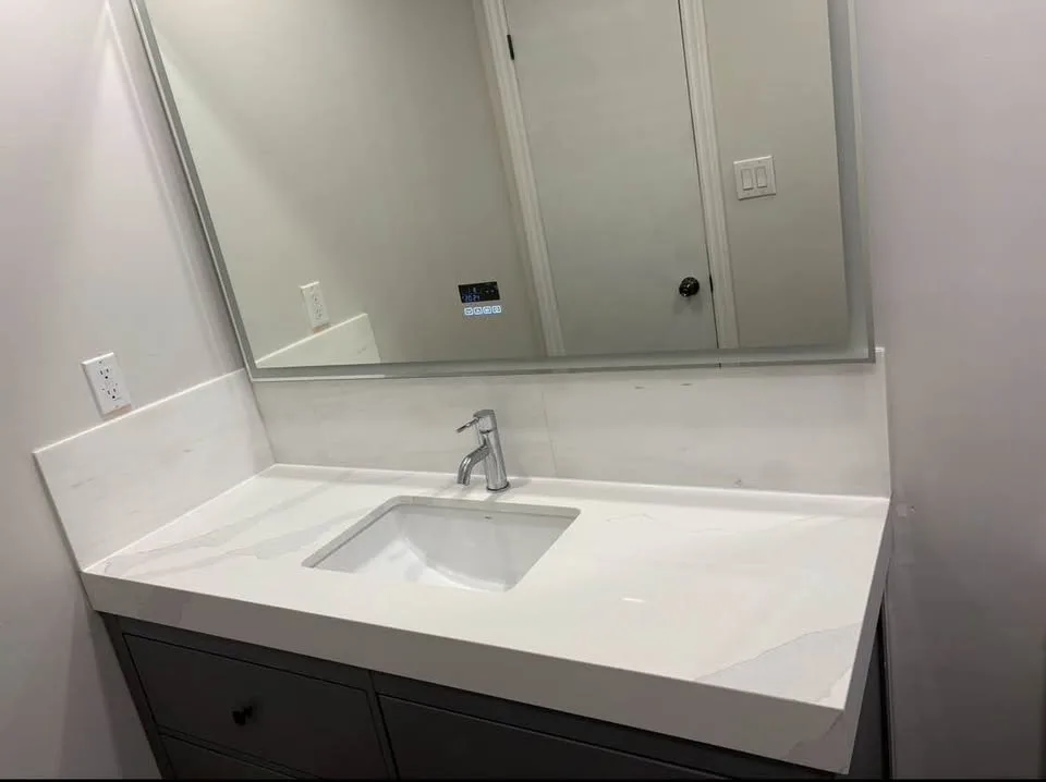 4 Beds 2 Baths - House image indicator(9)