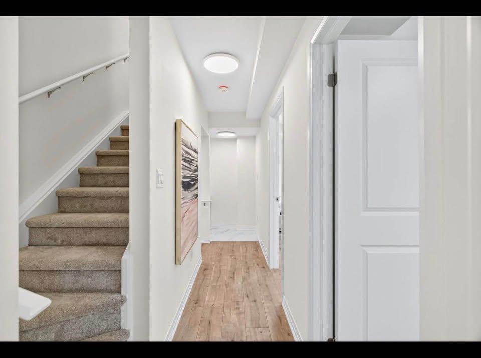 1 Bed 1 Bath - Townhouse - photo 3