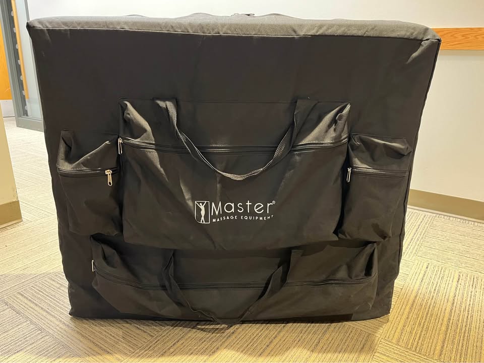 Master Carlyle 31-in. Portable Massage Table - photo 3