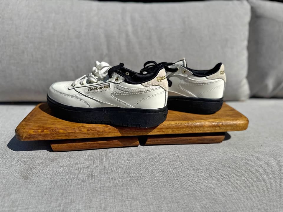 ✨ Reebok Cardi-B Classic Sneakers – Women’s 7 (New) ✨