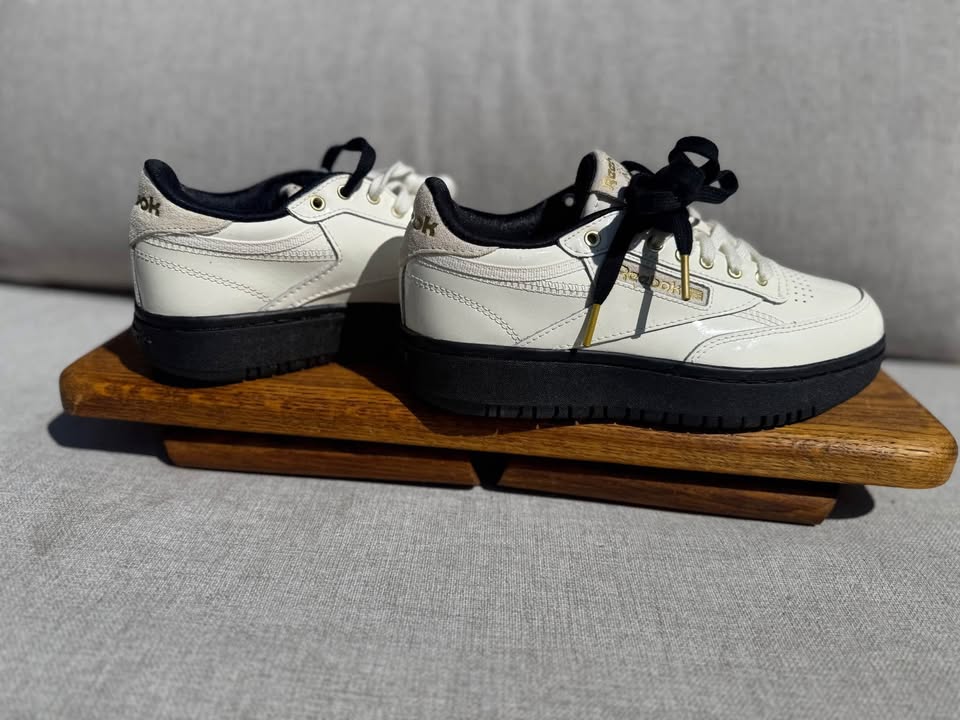 ✨ Reebok Cardi-B Classic Sneakers – Women’s 7 (New) ✨ - photo 3