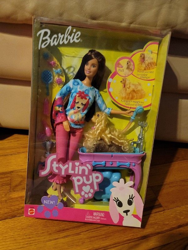 Stylin' Pup Barbie Playset 2002 MIB - photo 2