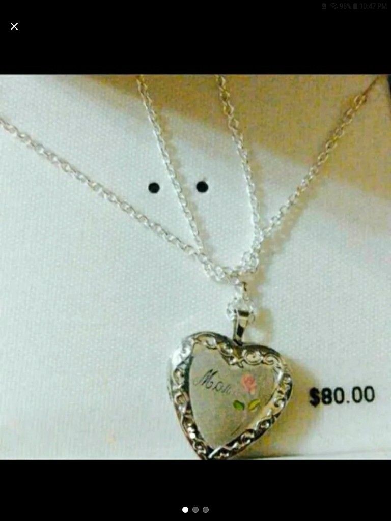 Mom locket