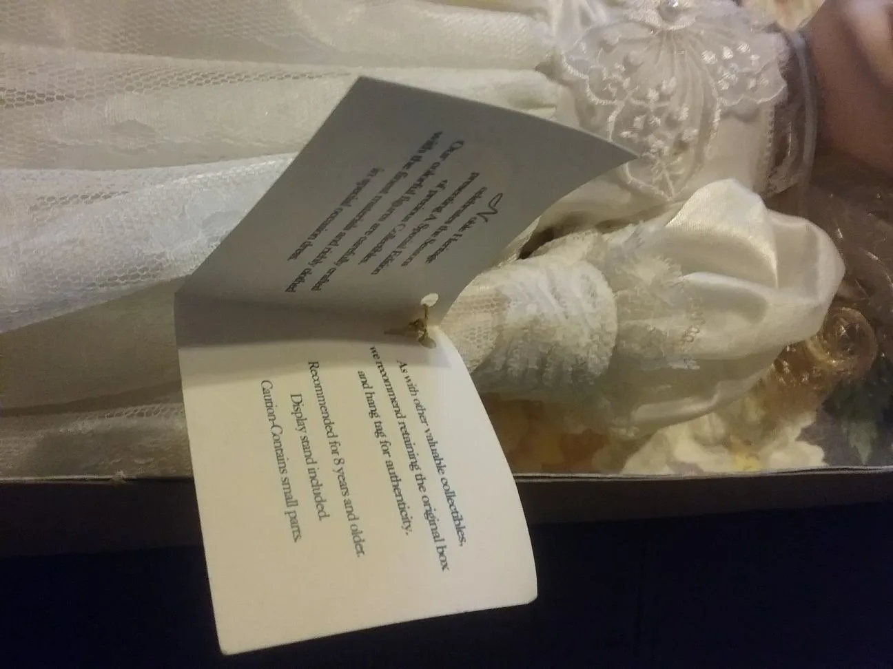 Porcelain doll image indicator(7)