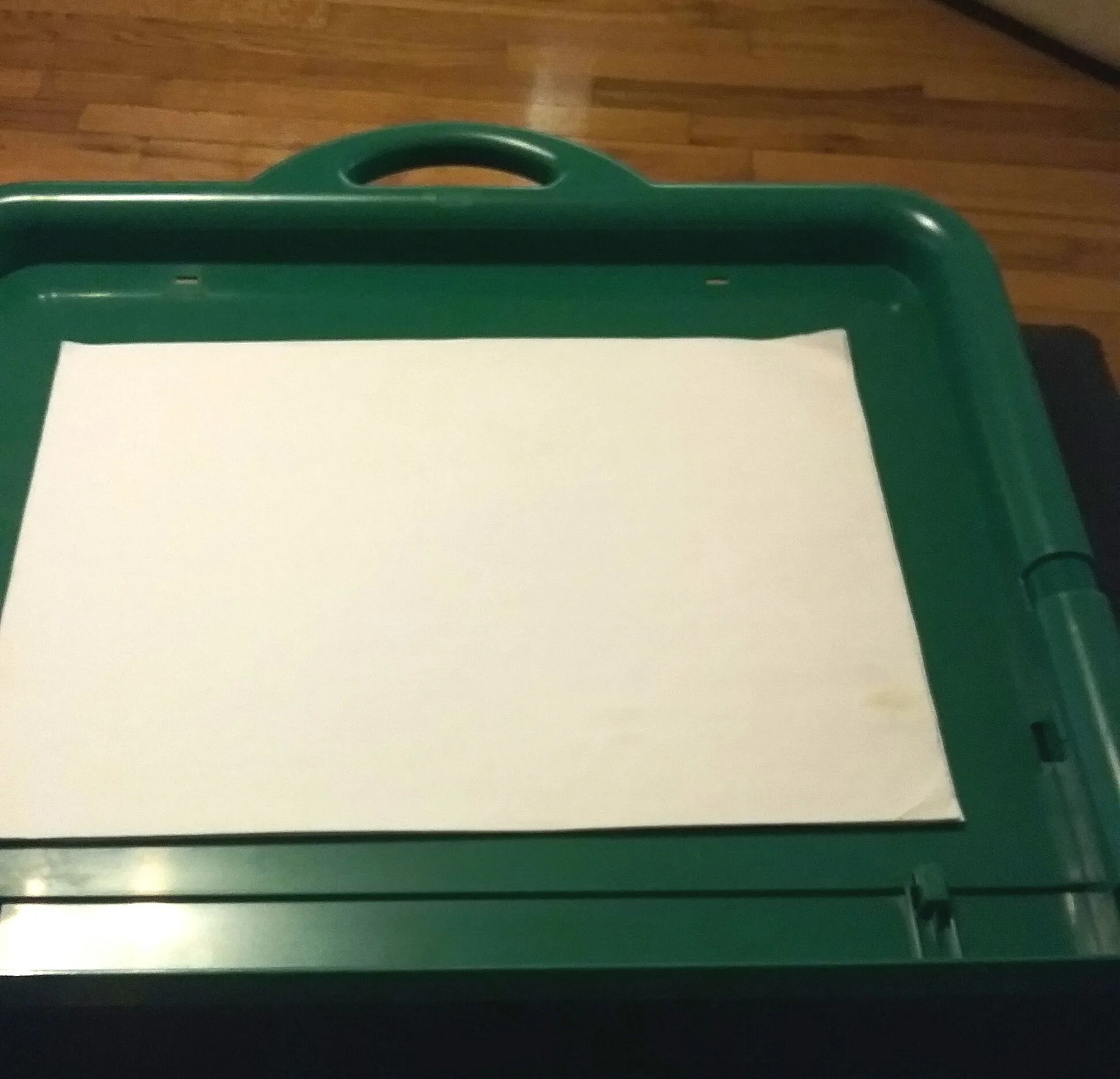 New art easel desk for kids image indicator(2)