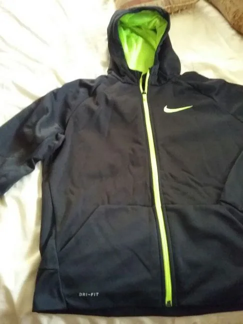 Nike hoodies image indicator(4)