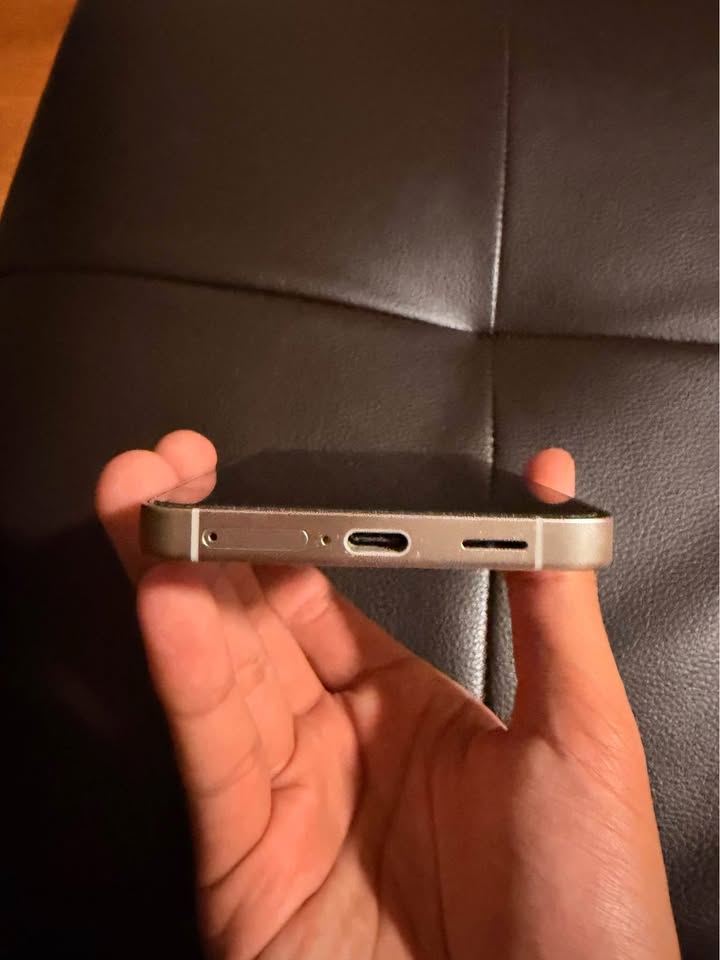 Samsung S24 | Almost Mint Condition - photo 5