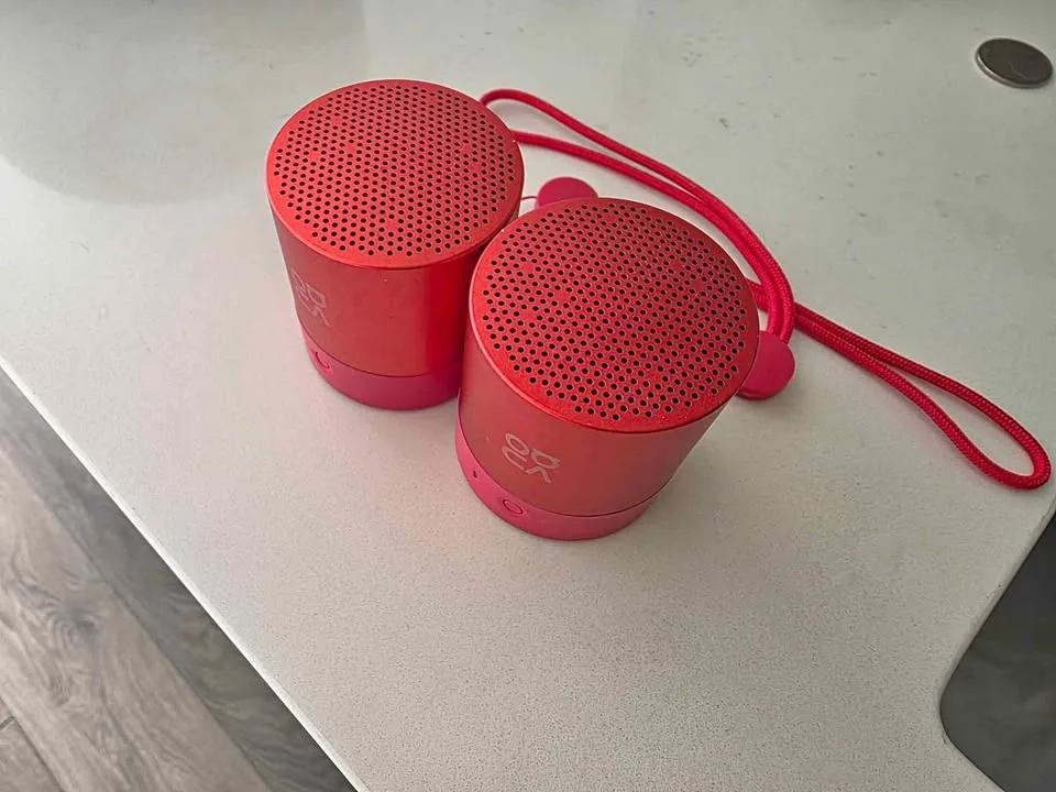 Mini Bluetooth Speakers (Pair) | Stereo Sound | Great Condition thumbnail