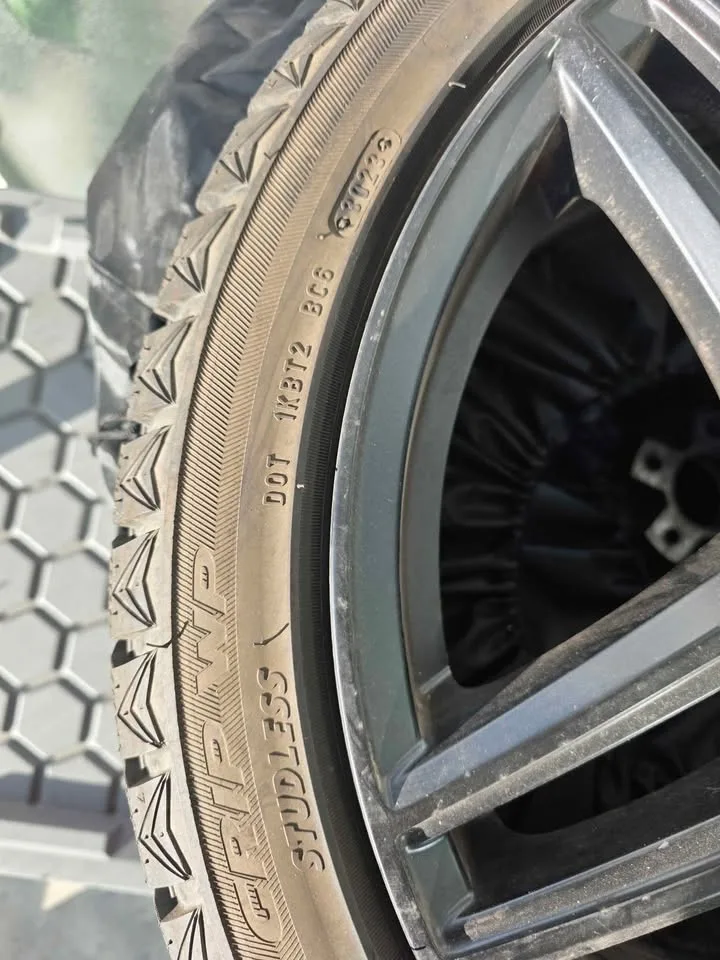 19” Winter Tires with Rims [includ cover]– Used One Season Only image indicator(3)