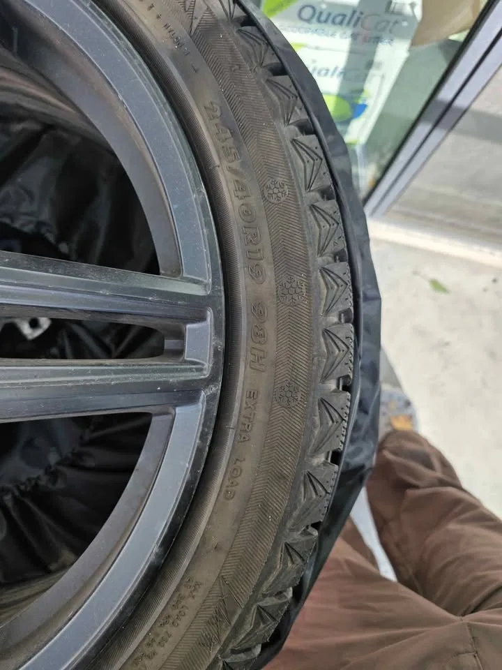 19” Winter Tires with Rims [includ cover]– Used One Season Only image indicator(4)