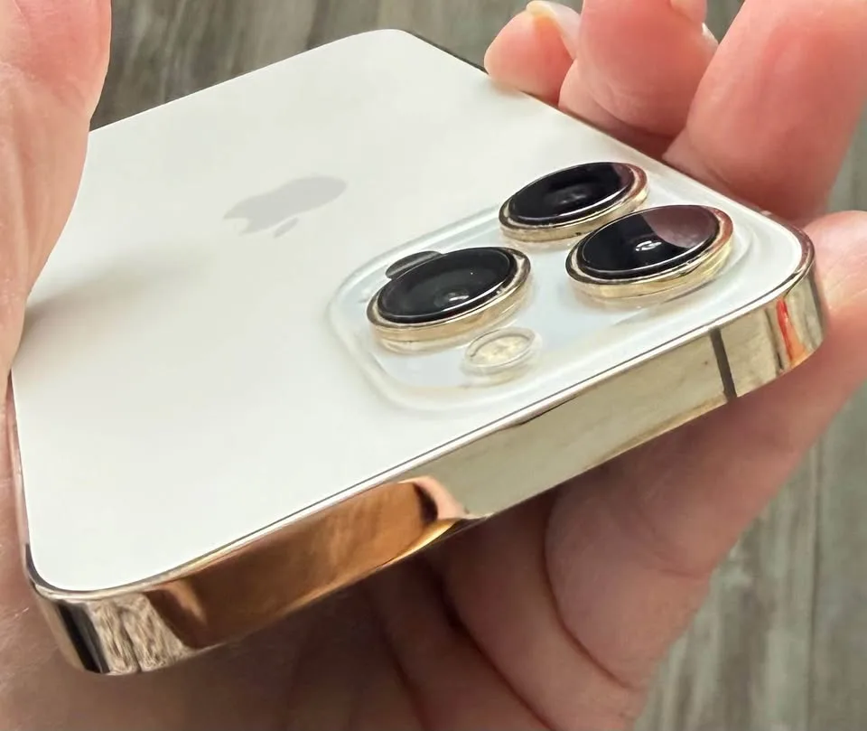 iPhone 13 Pro image indicator(2)