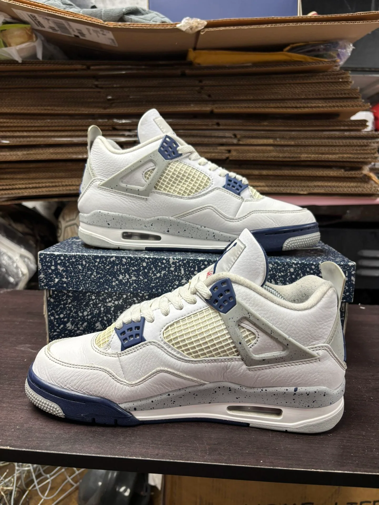Air Jordan 4 Midnight Navy image indicator(5)