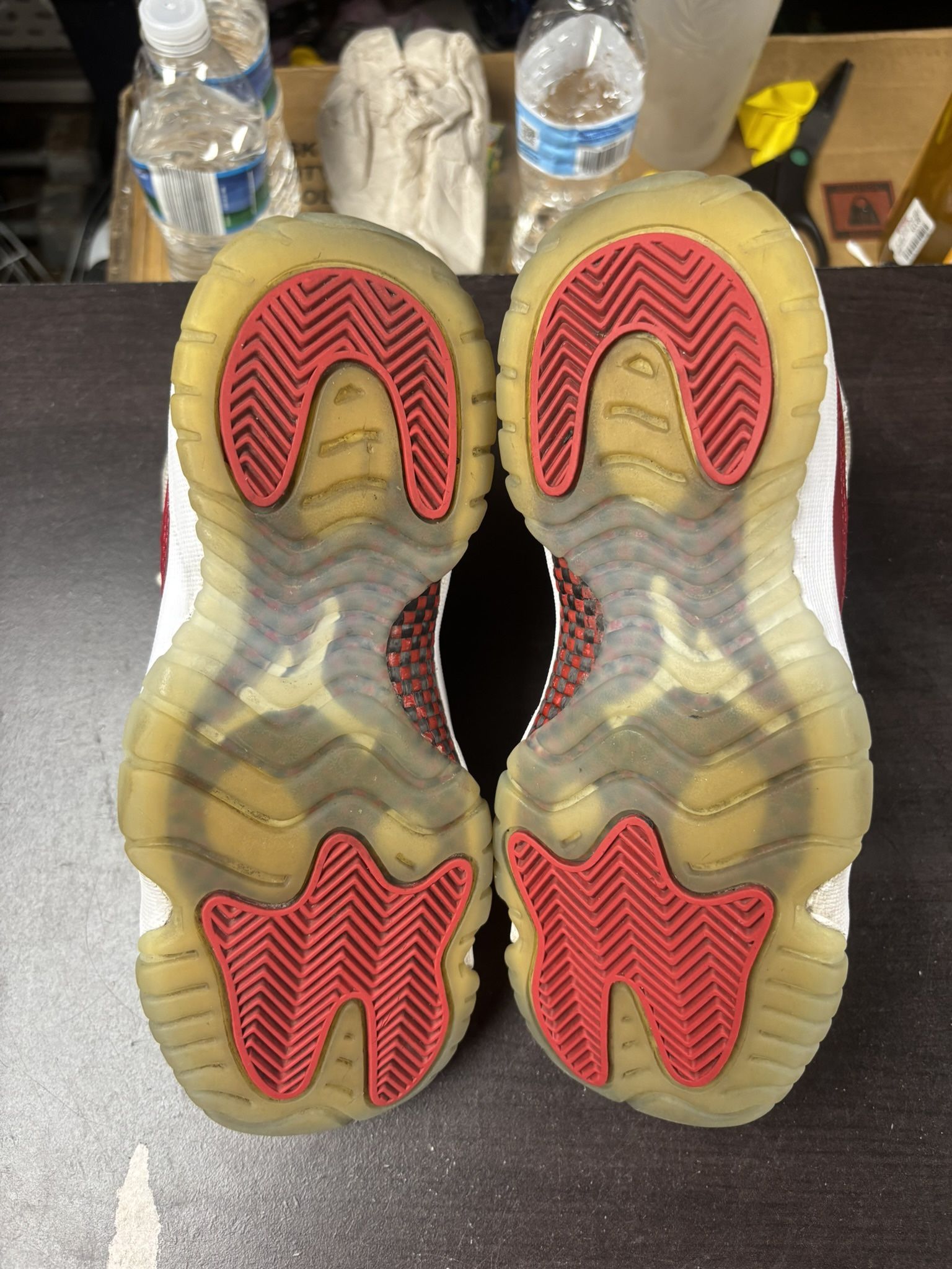 Air Jordan 11 Cherry GS - photo 3