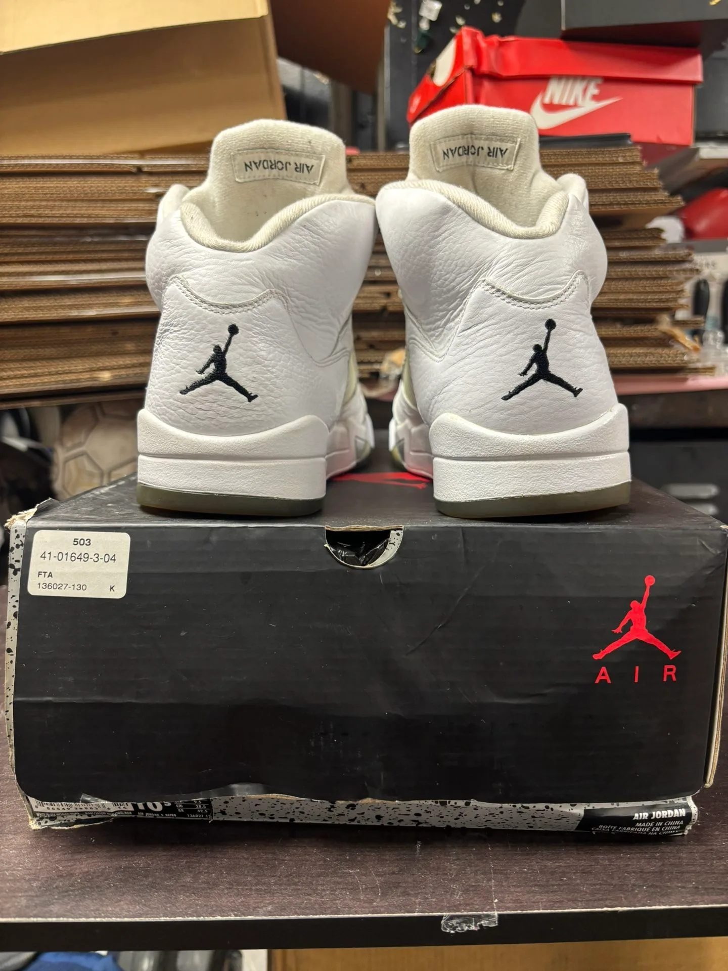 Air Jordan 5 White Metallic image indicator(4)
