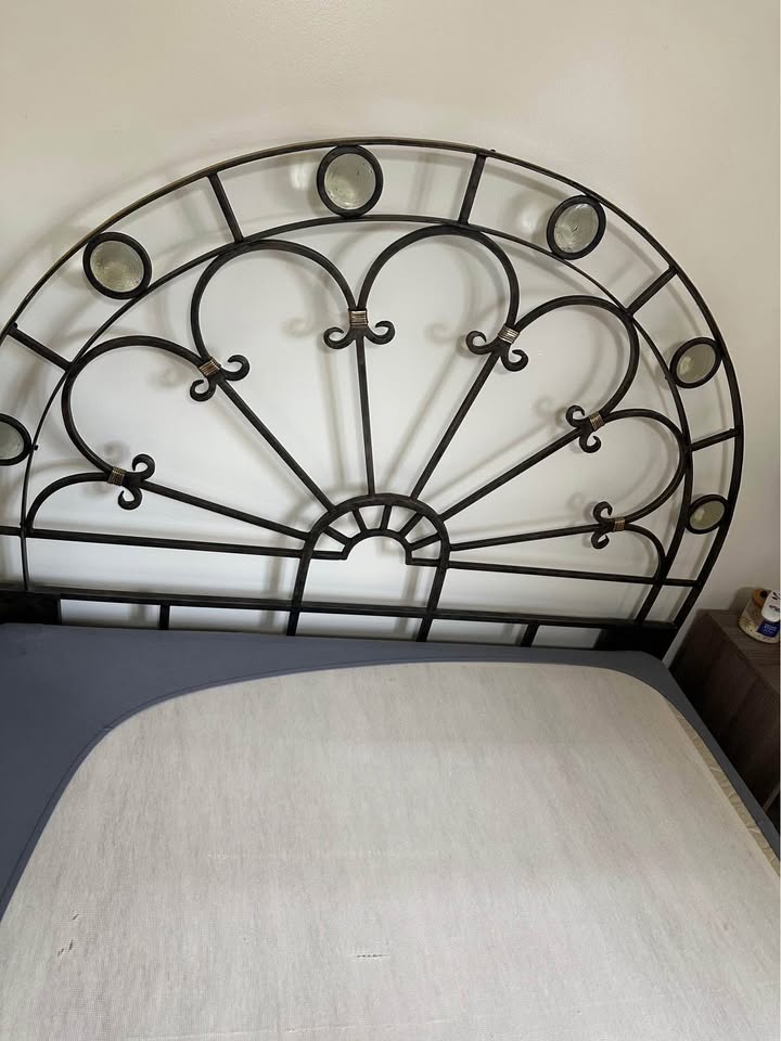 Queen Size Box Spring, Frame and Headboard - photo 2