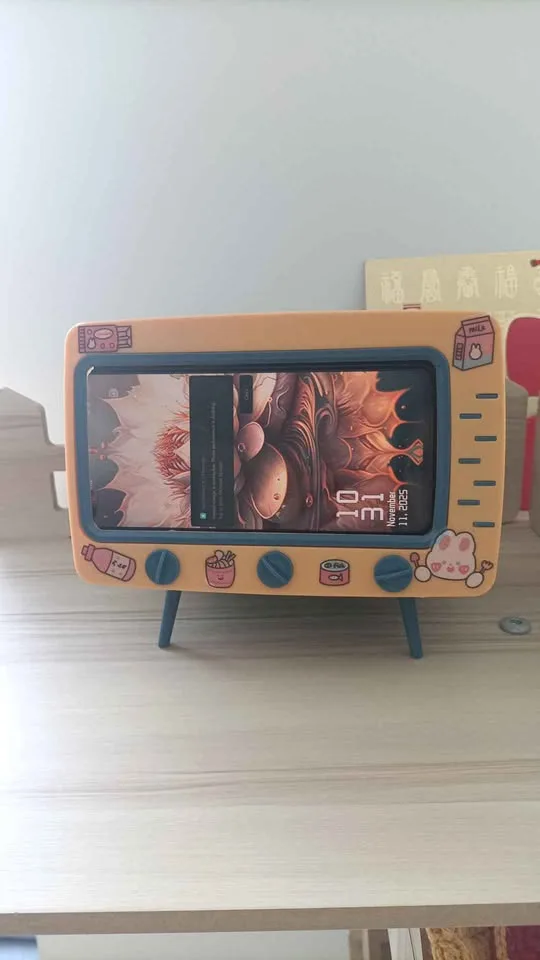 ‼️NEED GONE ASAP‼️Facial Tissue Holder - $5 image indicator(2)