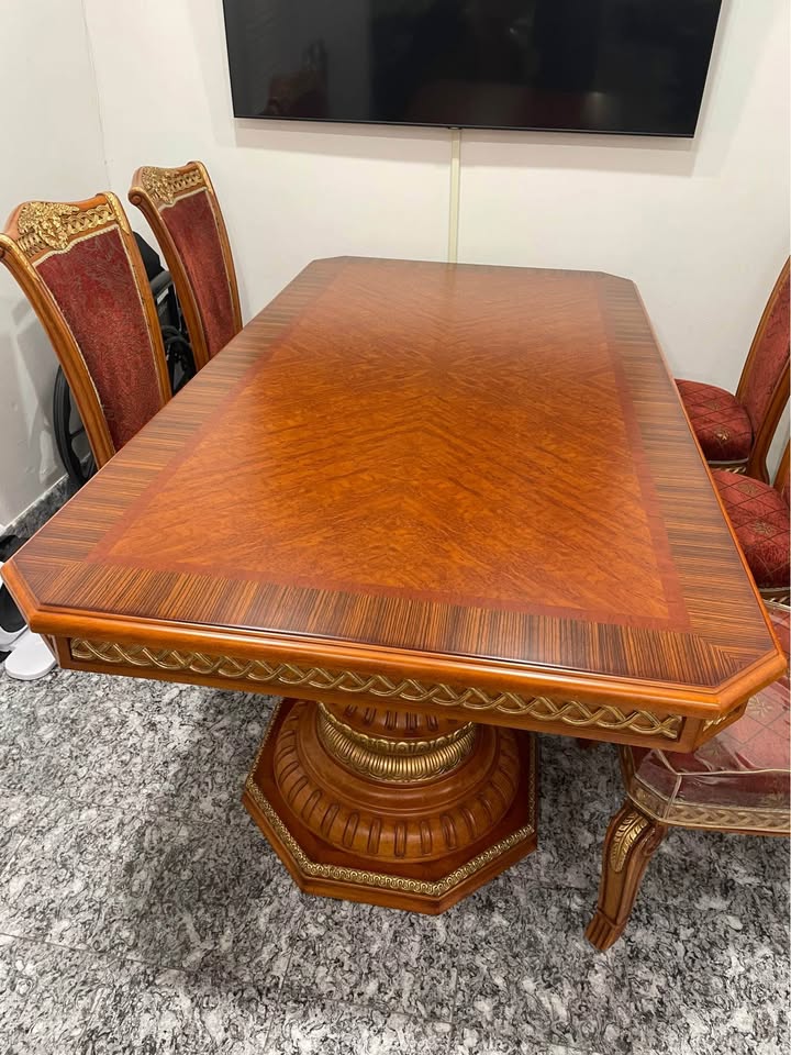 Beautiful Dining room table only - photo 2