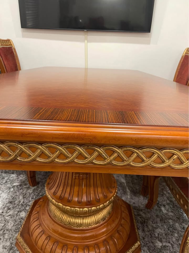 Beautiful Dining room table only - photo 3