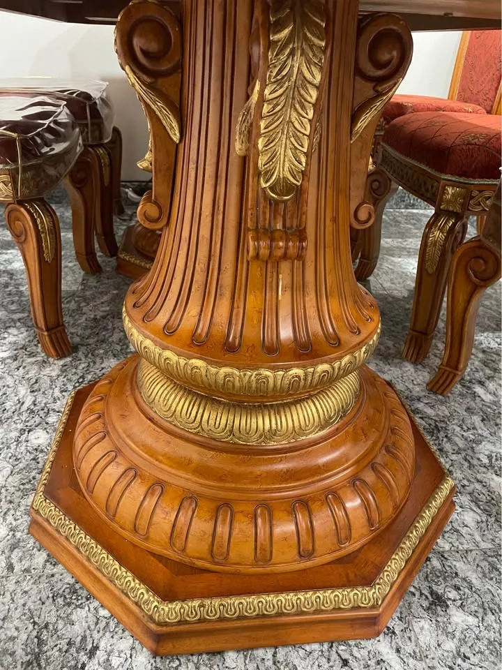 Beautiful Dining Room image indicator(6)