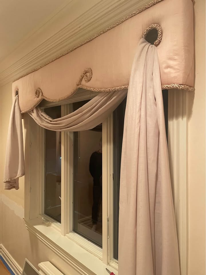Window treatment - photo 3