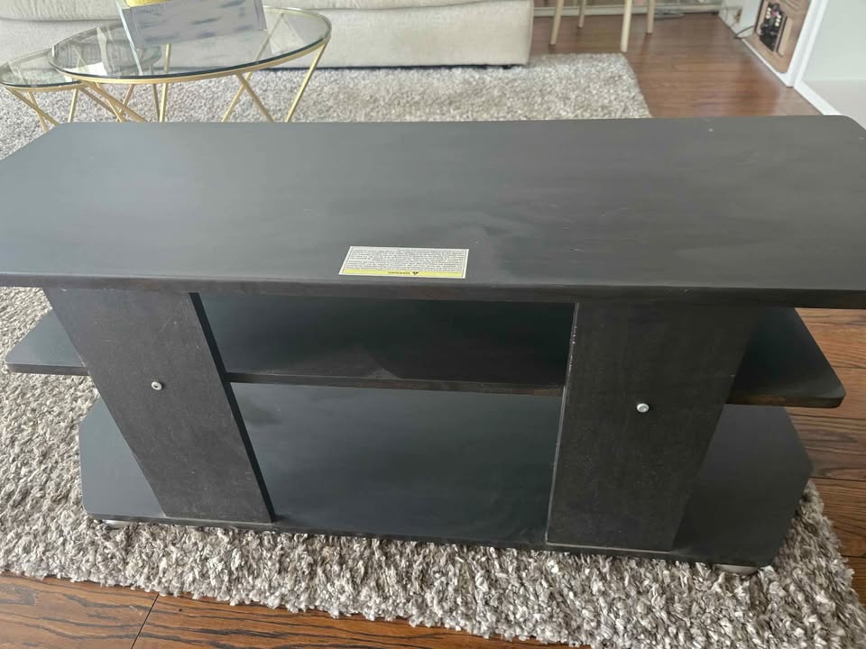 TV stand - photo 5