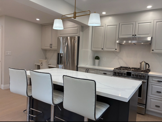 Furnished 4 bedrooms house near trillium hospital for rent. - photo 5