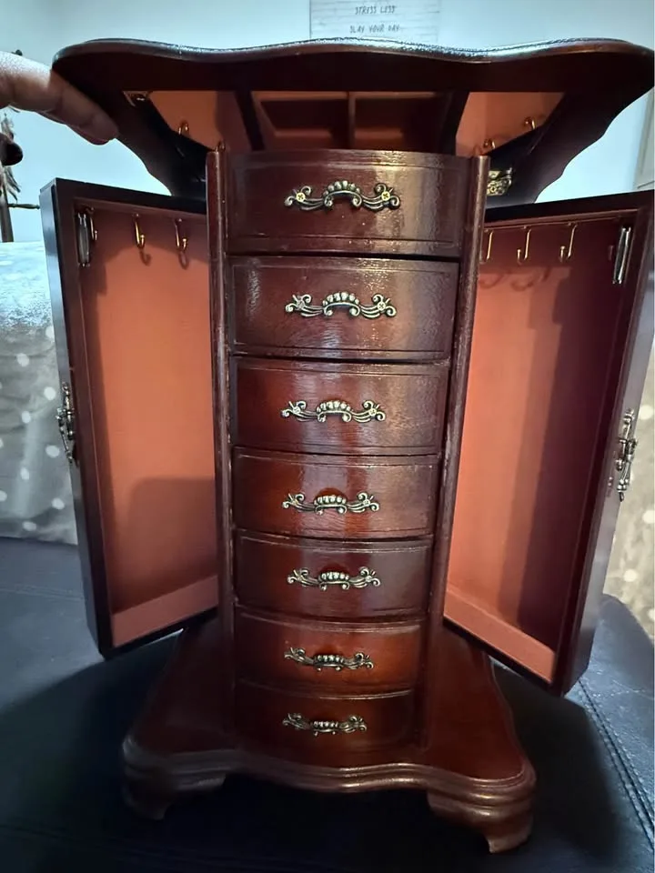 Wooden jewelry case image indicator(3)