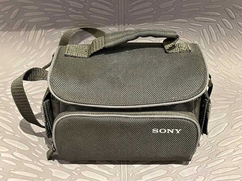 Sony LCS-U10 Soft Carrying Case - Black