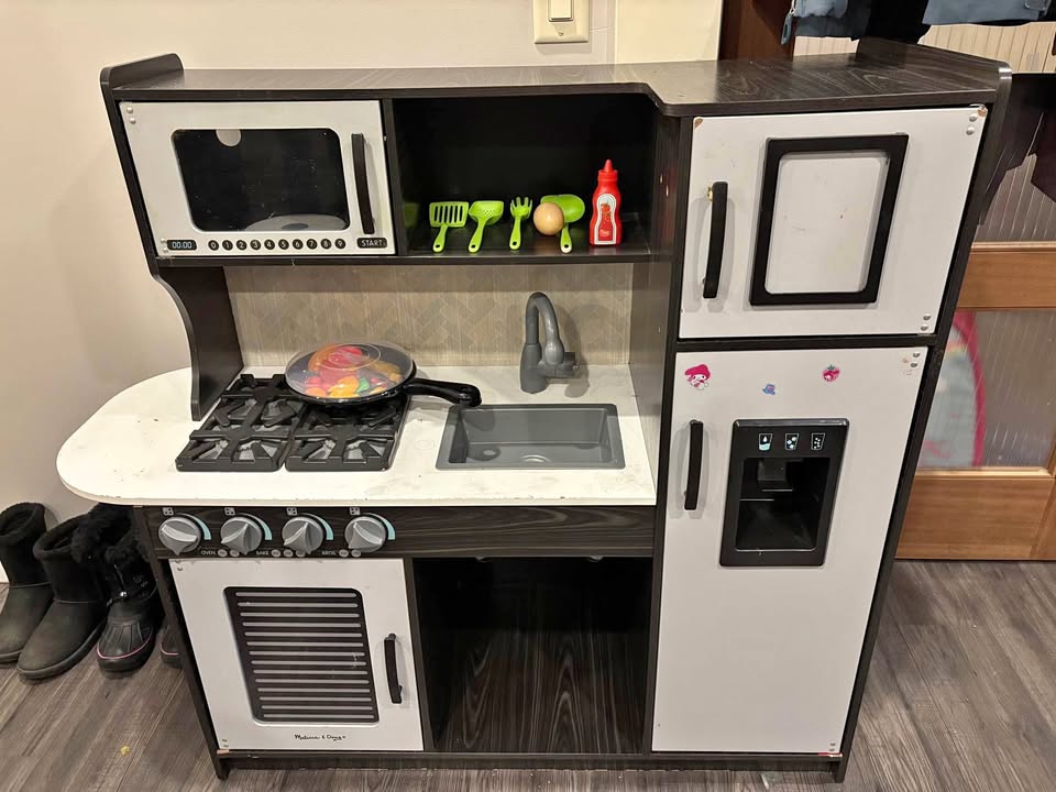 Kitchen toy