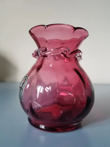 Vintage Pilgrim Cranberry Blown Glass Vase image indicator(2)