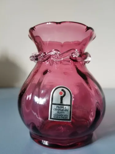 Vintage Pilgrim Cranberry Blown Glass Vase image indicator(7)