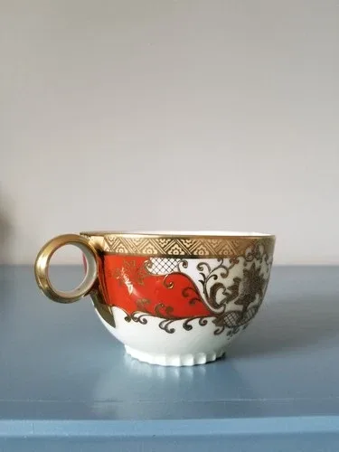 Beautiful Vintage Meito China Japanese porcelain creamer. image indicator(5)