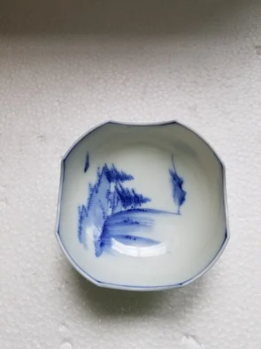 Vintage Meiji/Taisho era Blue/White Porcelain Dish image indicator(2)