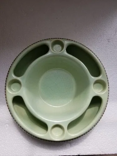 Vintage W.German 'Ges Gesch' Bakelite Green Floral/candle dish.