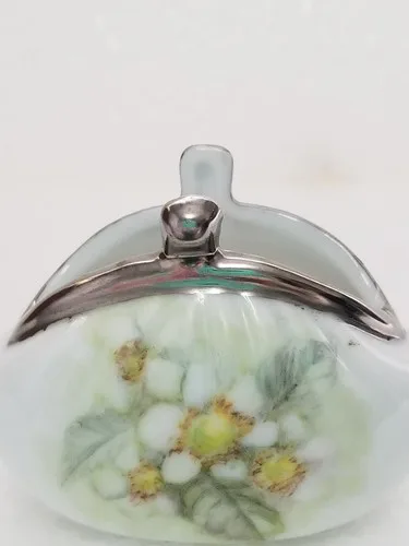 Vintage 1973 Signed Miniature Hand-painted Change Purse Excellen image indicator(8)