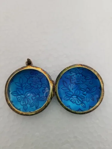 Beautiful Vintage Chinese silver locket enamel handpainted royal image indicator(7)