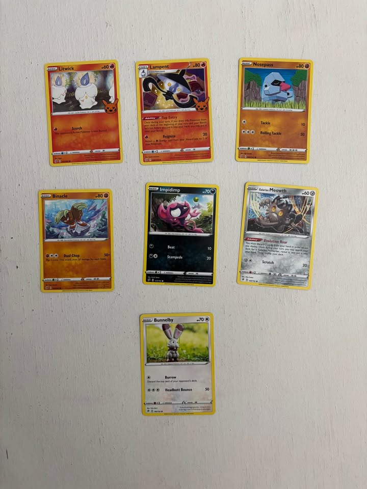 Pokémon Trading Cards Rebel Clash 7/192 cards