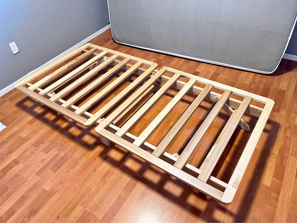 Foldable twin xl wooden bed platform