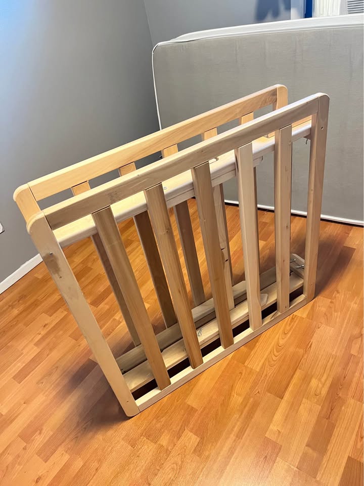 Foldable twin xl wooden bed platform - photo 2