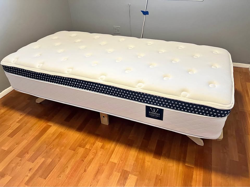 Twin XL Winkbed Mattress