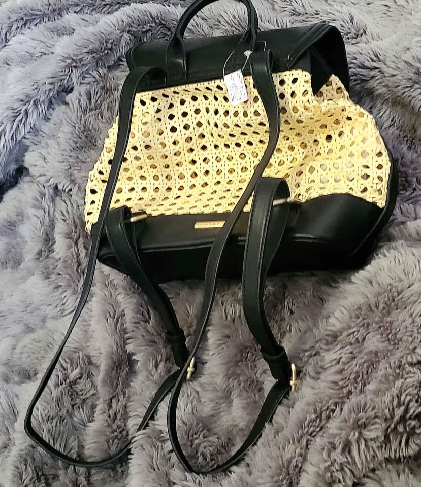 Brand new, unworn, basket weave backpack from ALDO! - photo 2