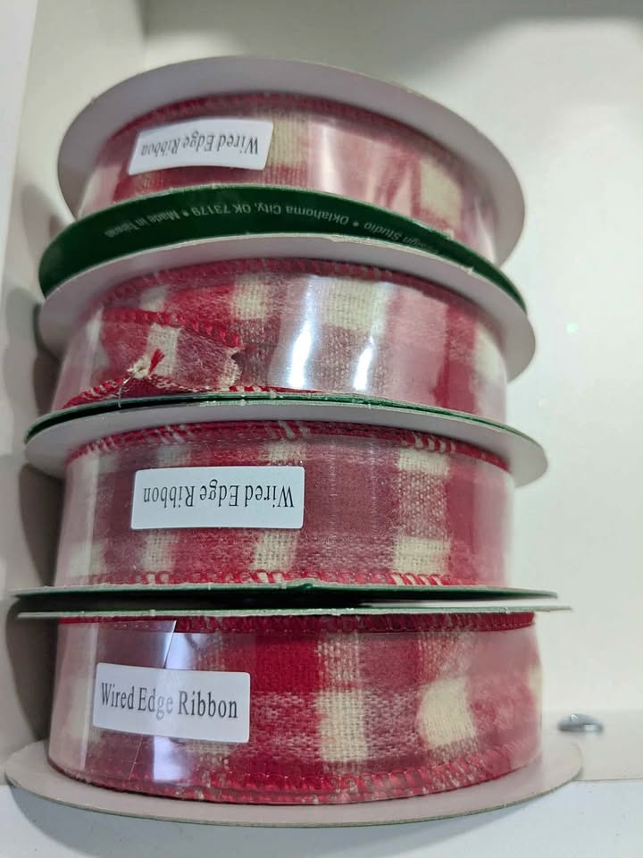 Christmas Ribbon