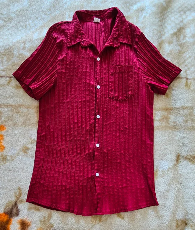 BRAND NEW Men's Short Sleeve Shirt (XXL - RED) image indicator(2)