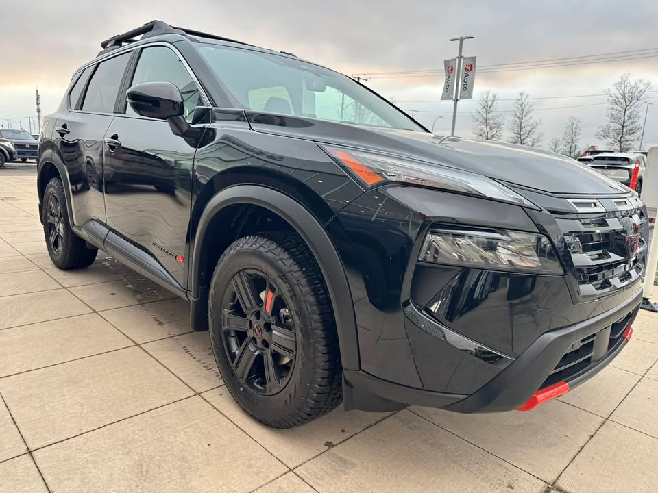 2026 Nissan Rogue Rock Creek