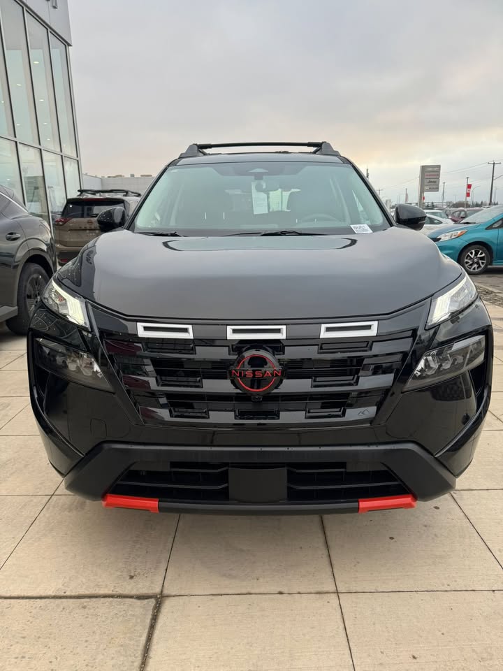 2026 Nissan Rogue Rock Creek - photo 2